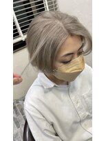 ヘアーサロン 6(hair salon) ホワイトベージュ