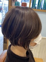 ネオリーブエクラ 上野御徒町店(Neolive eclat)&nbsp;白髪ぼかし　ハイライト　ショート　ボブ