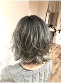 シルバーグレージュ