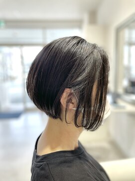ヴィフ ヘアアンドデザイン(Vif hair&design) 前下がりボブ