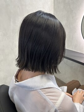 ユニー(uniii) 切りっぱなしボブ