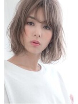 エレノア 立川北口(Eleanor) ふんわりミディ