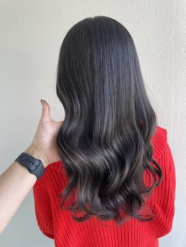 ゴットフロー(GOTTO FLOW) 細めハイライトで先取りオシャレヘア!