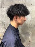 ツーブロック 無造作 波巻きパーマ 爽やか メンズショート