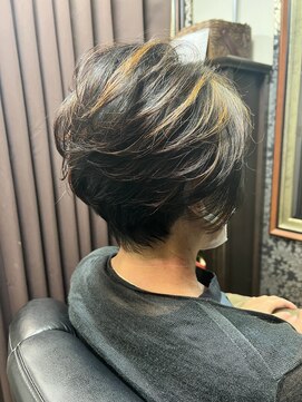 アンツ ヘアーアンドリゾート 辻堂本店(ANT'S Hair and Resort) ハイライトショート