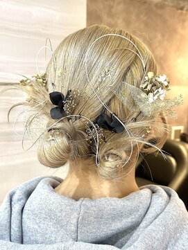 エルバイラビス 大宮(elu by lovis) 《ゆい》卒業式ヘア/カチモリヘア/成人式ヘア/入学式ヘア