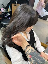 トレス(TRESS)&nbsp;レイヤーボブ　ミディアムレイヤー　ツヤカラー