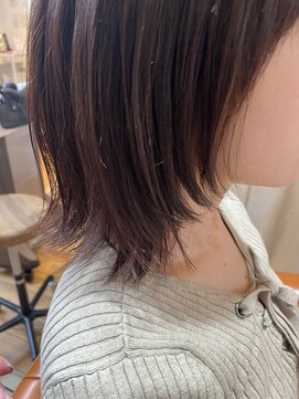 フリーサロントイロサマー(free salon toiro summer) お顔周りレイヤースタイル