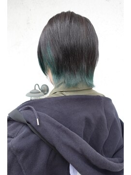 シェミール(CHEMIR) インナーカラー×グリーンカラー【四日市】