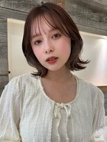 アイヴィー(IVY)&nbsp;ベージュイヤリングカラーくびれボブ【肥田亜沙美】