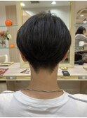 刈り上げショート 刈り上げ女子メンズライク ハンサムショート