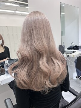 ランテルディ 渋谷(LANTERDIT) ホワイトミルクティーベージュ☆