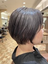 アイニ 河内小阪店(aini)&nbsp;白髪ぼかしカラー白髪ぼかしハイライト大人ショート30、40、50代