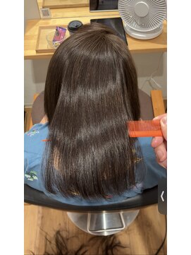 ラトヴァ 柏の葉美容室(latva) 弱酸性ストレート