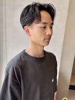 ヘアー アイス ルーチェ(HAIR ICI LUCE)&nbsp;ニュアンス毛流れセンターパート刈り上げ/大矢