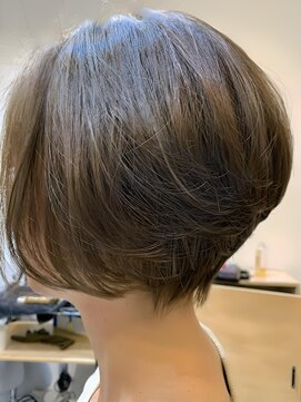 グレイスアンジュ 名駅(Grace Unge) 名古屋 大人なショートボブ