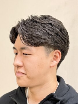 グロウ 博多店(growth) 博多メンズフェザーショート