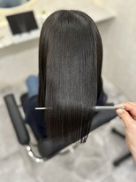ホワイト(WHITE)&nbsp;ケアカラー　髪質改善トリートメント　アッシュブラウン