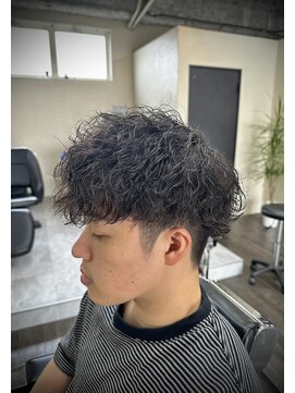 エイト(EIGHT) 波巻きパーマ