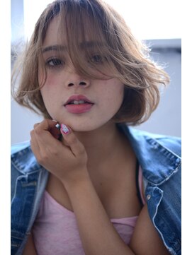 ミラバイグリーン(Mira by green) smoky beige クセ感 Bob