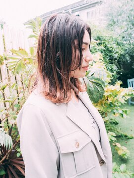 ヘアアンドリラクゼーション シャッセ(Hair&Relaxation SASE) 外国人風外ハネミディアム