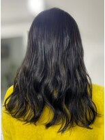 シークレット サロン カノア(secret salon Kanoa)&nbsp;抜け感のある柔らかなウェーブヘアー