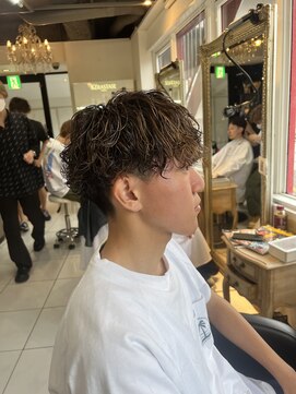 アイズ 海老名(AIZU) 波巻きスパイラルパーマ　波巻きパーマ　スパイラルパーマ