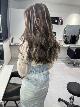 キング 梅田(K!ng) 【梅田】ホワイトハイライトハイライトカラーホワイトカラー