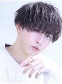 色気ヘアマッシュパーマ韓流ミディアムヘアツーブロック刈り上げ