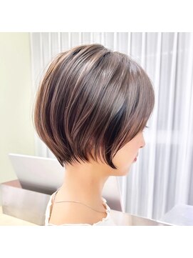 ウル 名古屋栄(ulu) 上品な大人女性のためのショートボブ