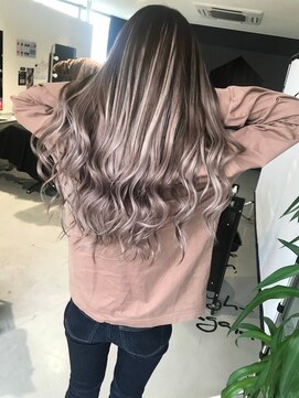 キング 枚方店(K!ng) 【枚方、高槻、梅田】エクステハイライト