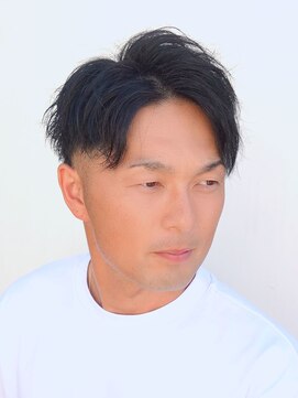 ボーイズヘアー ビスポーク(BOY'S HAIR bespoke) フェードパートスタイル