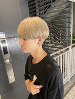 ラル(Lull)&nbsp;【ブロンドミルクティー×メンズマッシュ】ハイトーンカラー