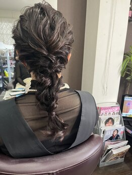 クローシュ(cloche)の写真/思わず友達にシェアしたくなる程可愛いアレンジが人気！長時間崩れないプロの技術で、ずっと可愛いが続く♪