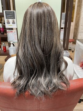 フィゼル あべのルシアス店(Aujua fizelle) ハイライトベージュ