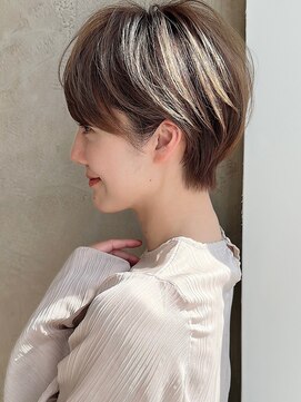 アフロート ルヴア(AFLOAT RUVUA) みねスタイル♪ 前下がり ひし形 ショートボブ 30代 40代 50代