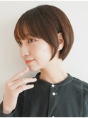 大人可愛い20代30代40代黒髪前下がりひし形小顔ボブ丸みショート