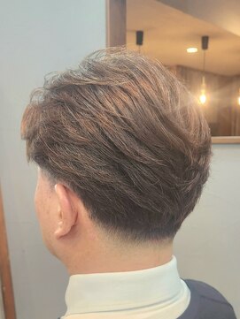 サンジュウナナドシー 大宮東口店(37.0℃) テーパーフェード