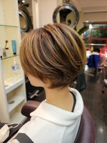 榮美容室 本店&nbsp;ショートボブ