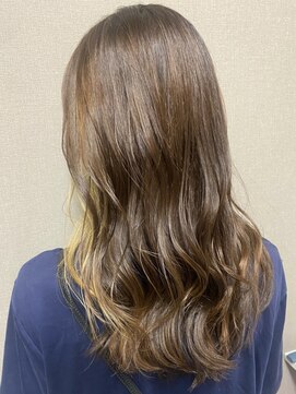 ロアナミドリノ(LOANA MIDORINO) ヘアカラー