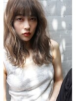 チョビー(Chobii)&nbsp;[chobii]781/ヴェールウェーブ/斜めバング/フェザーロング/栗原