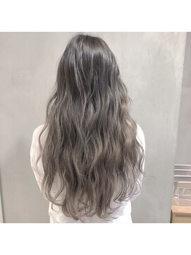 クィーンズガーデンバイケーツーギンザ(QUEEN’S GARDEN by K two GINZA) [K-two銀座]スーパーグラデーショングレージュ[銀座]