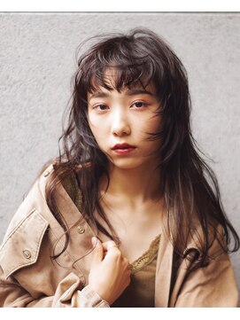 アンフェインド02(UNFEIGNED 02) クラゲヘアー/小顔に見せるヘア/ココアベージュ/伏見/栄