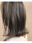 切りっぱなしボブ