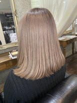 ファンド 千葉(fand)&nbsp;斜めバング/グレージュカラー/シルキーベージュ/マッシュパーマ