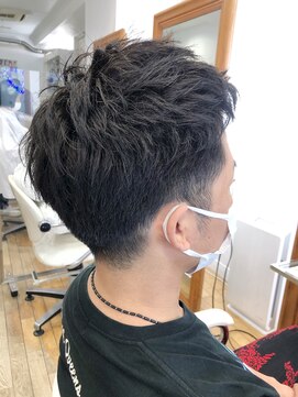 ヘッズ 本八幡店(HEADS) ショート　マッシュ　ショートボブ　HEADS 市川　学割　イルミナ