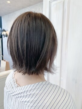 キャアリー(Caary) 福山市美容室Caary人気 グレイアッシュ透明感パープルインナー