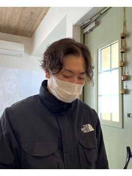 ワンヘアーアナザーライフ(ONE hair-another-life) メンズパーマ