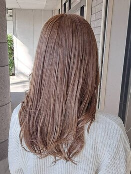 hairsalon covieがお客さまの「5年後10年後も毛髪と頭皮が美しくあり続けるため」にがテーマのREZOシステム