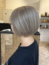 ラックスビーナチュラ 宮崎ナナイロ店(LUXBE Natura) 《ブロンドhair×ショート》